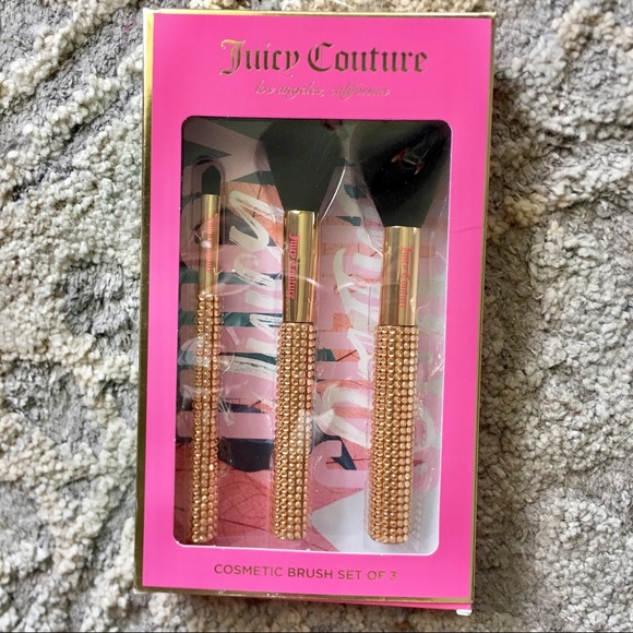 Juicy Couture Other - 3/$25 JUICY COUTURE Cosmetic Brush Set